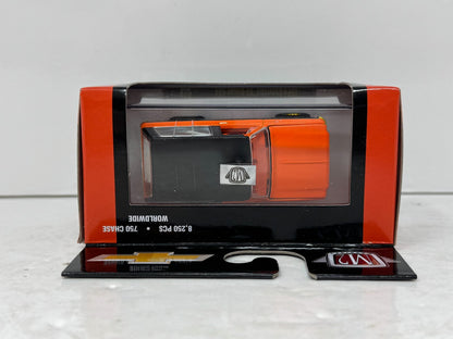 M2 Machines 1974 Chevrolet K5 Blazer 4x4 CHASE 1:64 Diecast