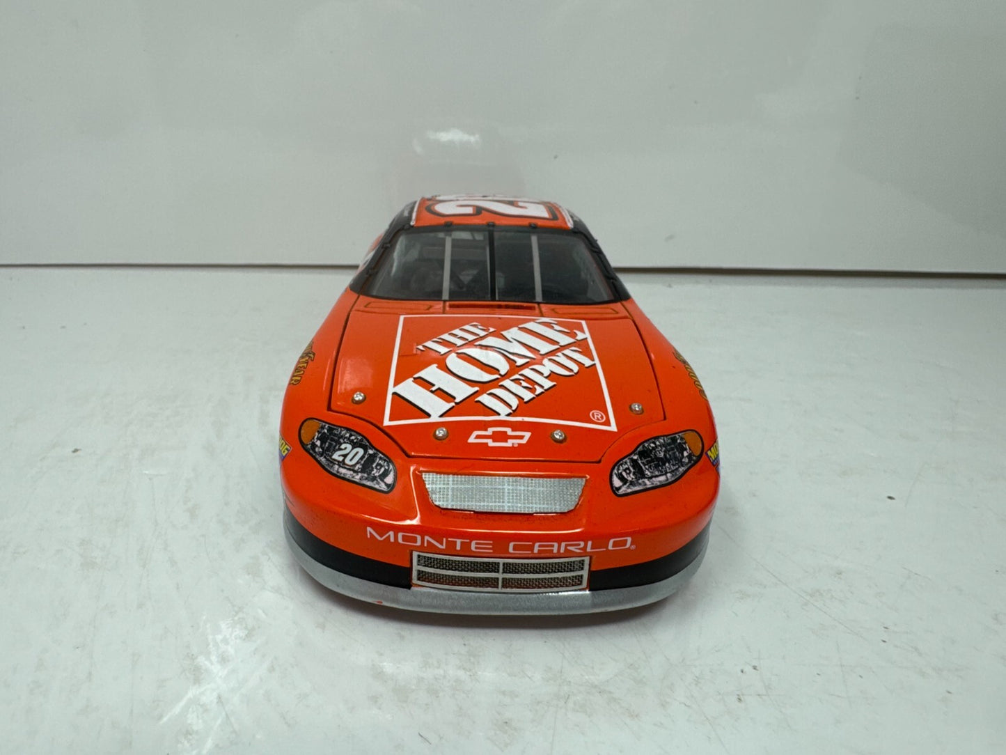 Action Nascar #20 Tony Stewart Home Depot 2003 Monte Carlo Elite 1:24 Diecast