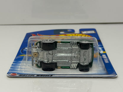 Hot Wheels Morris Wagon 1:64 Diecast
