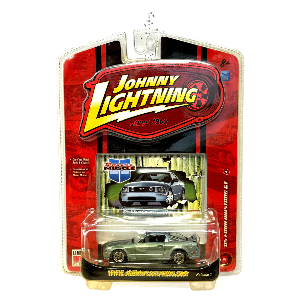 Johnny Lightning Modern Muscle 2005 Ford Mustang GT 1:64 Diecast