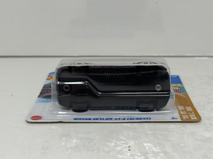Hot Wheels 70s vs. 90s Nissan Skyline GT-R BCNR33 1:64 Diecast Short Card