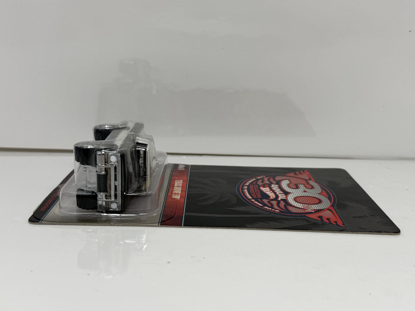 Hot Wheels 2016 30th Annual Collectors Convention Texas Drive 'Em 1:64 Diecast