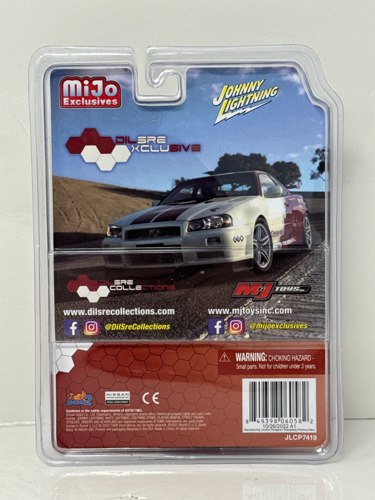Johnny Lightning Dilsre Xclusive 1999 Nissan Skyline GT-R (BNR34) 1:64 Diecast