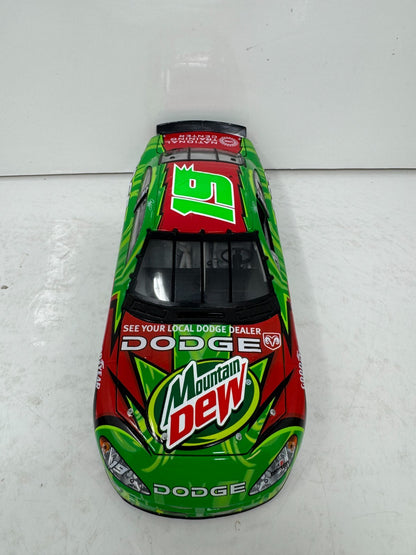 Action Nascar #19 Jeremy Mayfield Mountain Dew 2002 Dodge Intrepid 1:24 Diecast