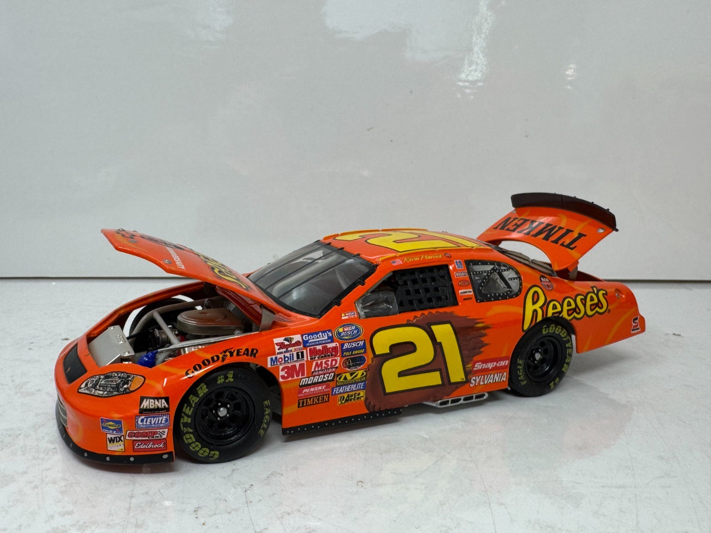 Action Nascar #21 Kevin Harvick Reese's RCR 35th Anniv. 2004 Chevy 1:24 Diecast