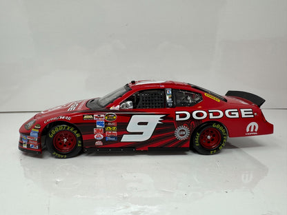 Action NASCAR Kasey Kahne #9 Dodge Dealers 2005 Dodge Charger 1:24 Diecast