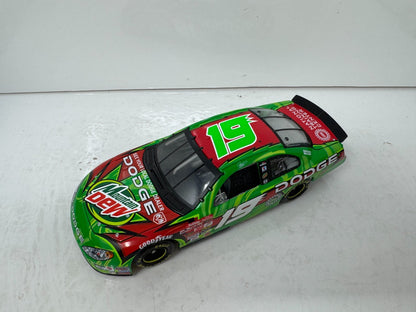 Action Nascar #19 Jeremy Mayfield Mountain Dew 2002 Dodge Intrepid 1:24 Diecast