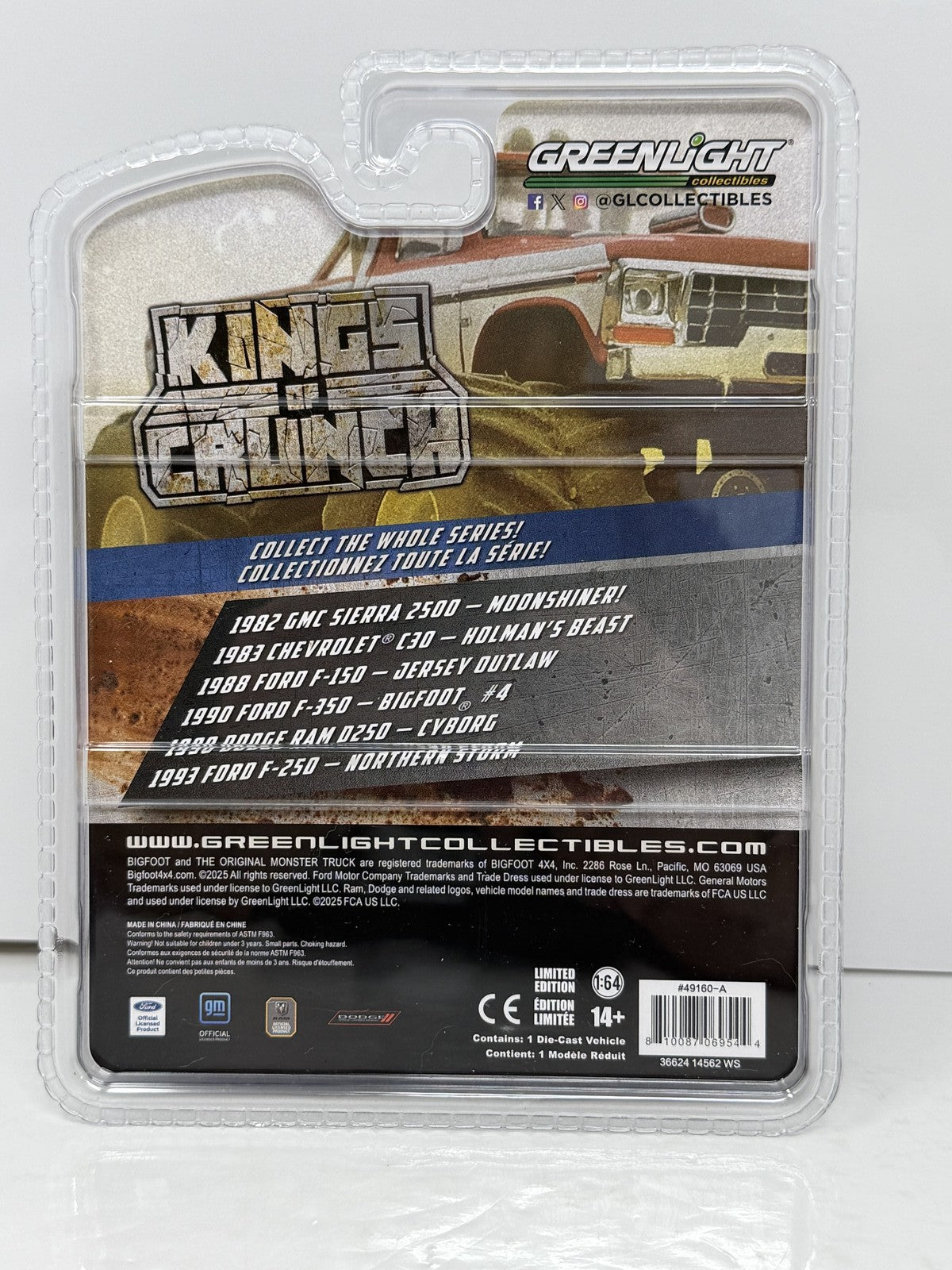 GreenLight Kings of Crunch 1982 GMC Sierra 2500 Moonshiner CHASE 1:64 Diecast