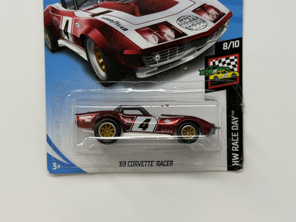 Hot Wheels Super Treasure Hunt 1969 Corvette Racer Race Day 1:64 Diecast STH