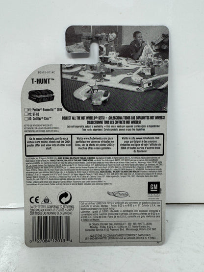 Hot Wheels T-Hunt 1965 Pontiac Bonneville 1:64 Diecast Real Riders