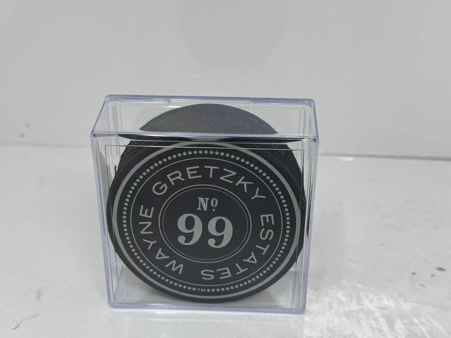 Wayne Gretzky Estates No.99 Collectible Hockey Puck