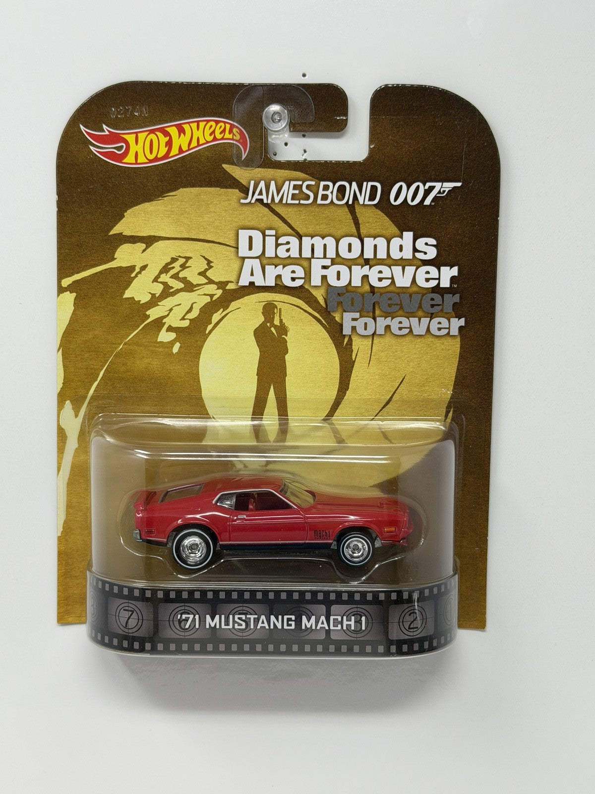 Hot Wheels Retro Entertainment James Bond 1971 Mustang Mach 1 1:64 Diecast Red