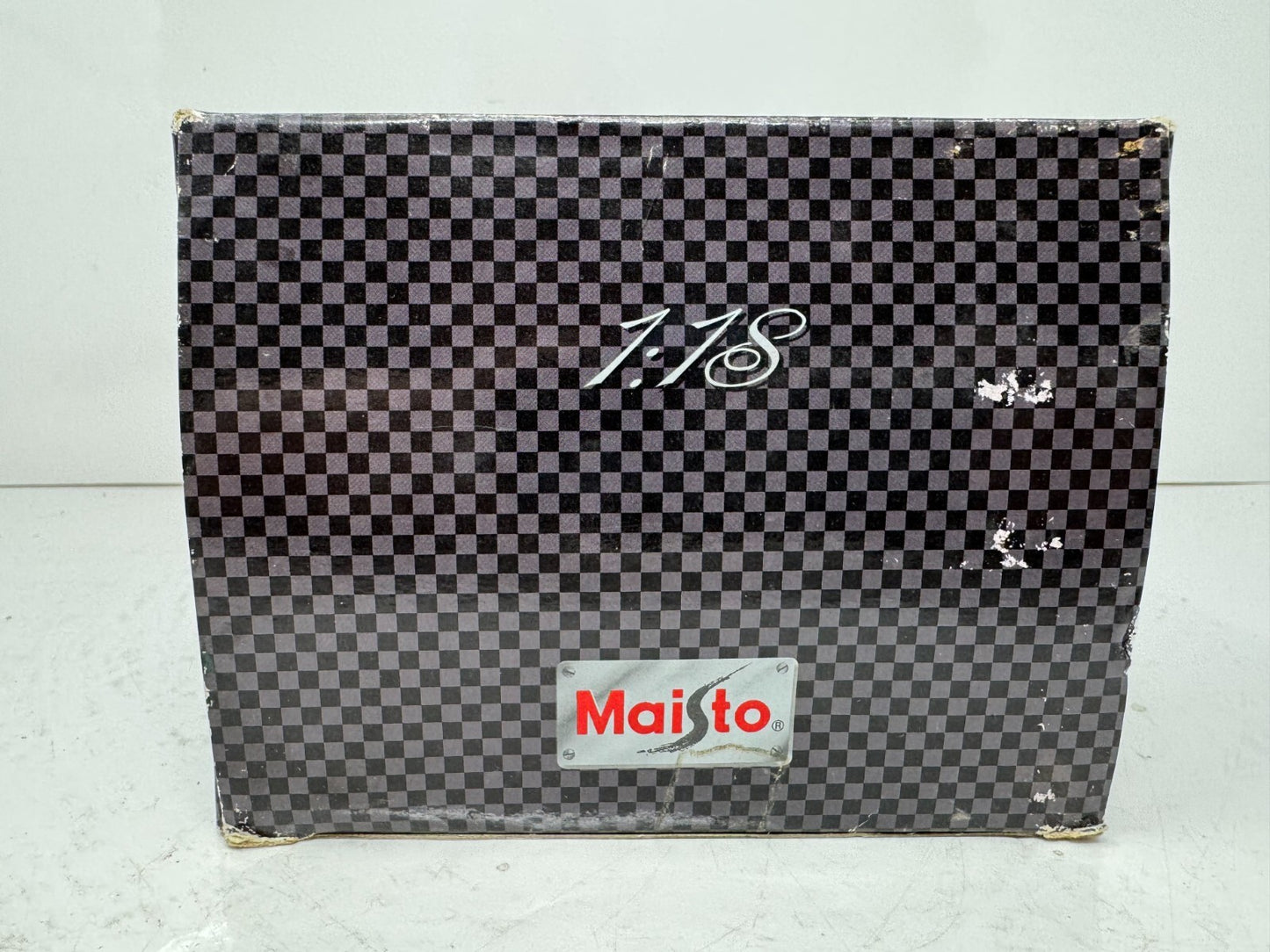 Maisto Mercedes-Benz SLK Silver Series 1:18 Diecast