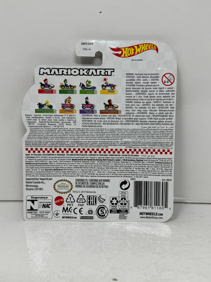 Hot Wheels Mario Kart Tanooki Mario Standard Kart 1:64 Diecast