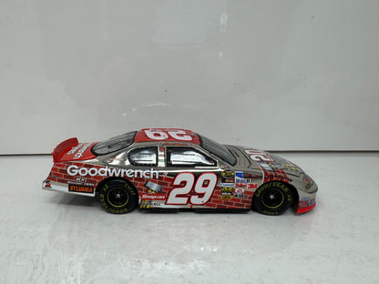 Action Nascar #29 Kevin Harvick GM Goodwrench Indy GM DEALERS 1:24 Diecast