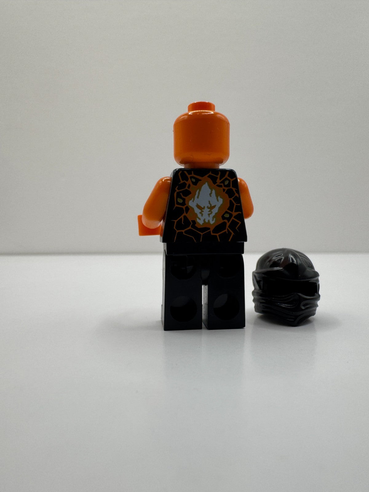 LEGO Ninjago Airjitzu Flyer Cole Minifigure 70741