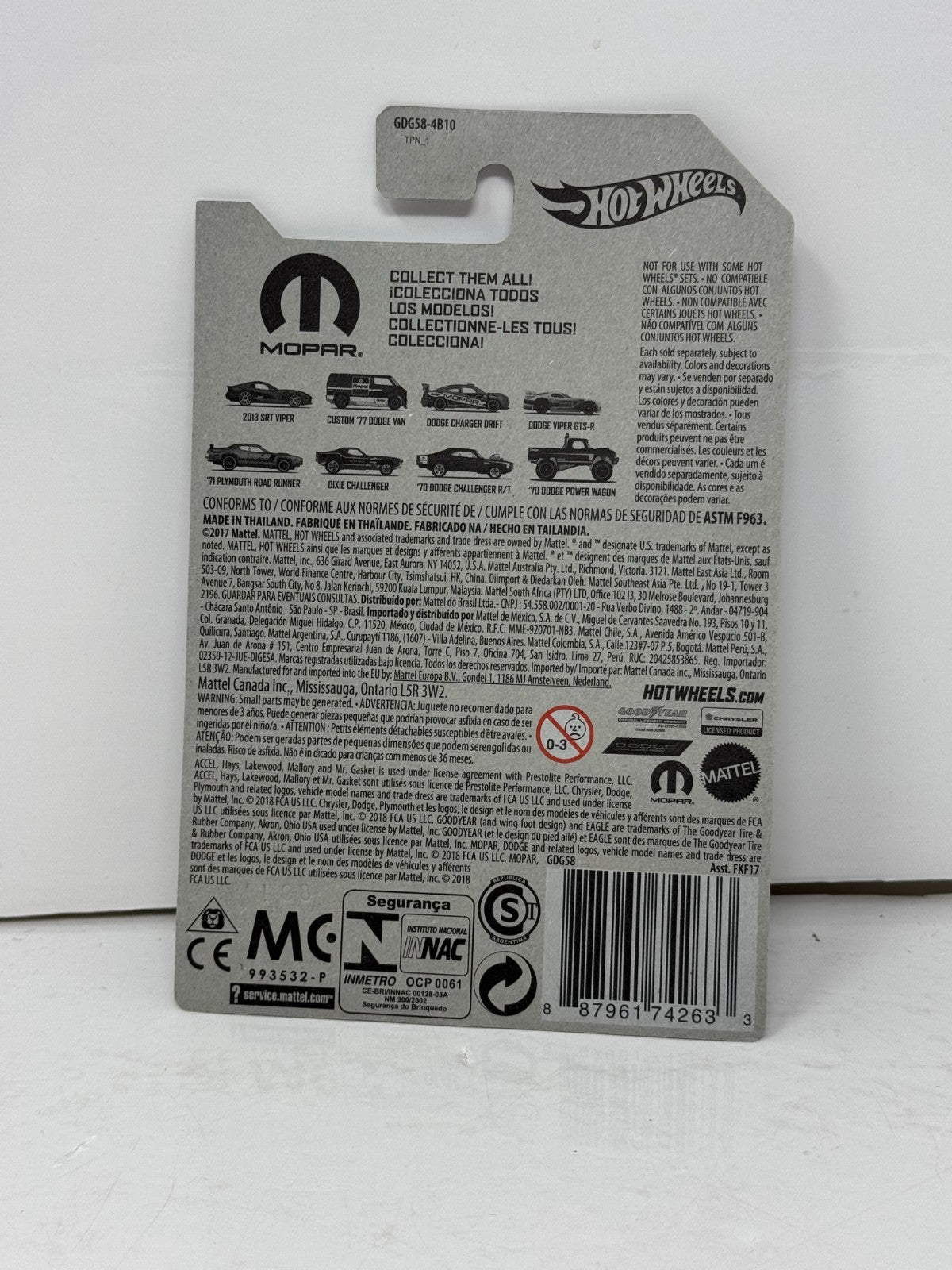 Hot Wheels Mopar 1971 Plymouth Road Runner 1:64 Diecast