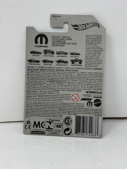Hot Wheels Mopar 1971 Plymouth Road Runner 1:64 Diecast