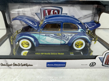 M2 Machines 1952 Volkswagen Beetle Deluxe Model CHASE 1:24 Diecast Gold Rims