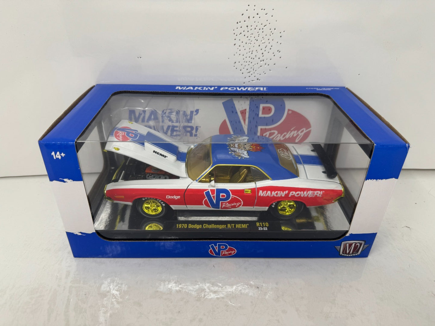 M2 Machines 1970 Dodge Challenger RT HEMI VP Racing CHASE 1:24 Diecast Gold Rims