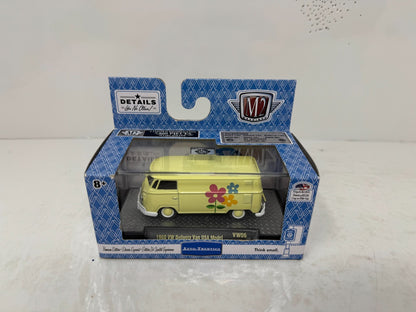 M2 Machines Auto Thentics 1960 Volkswagen VW Delivery Van USA Model 1:64 Diecast