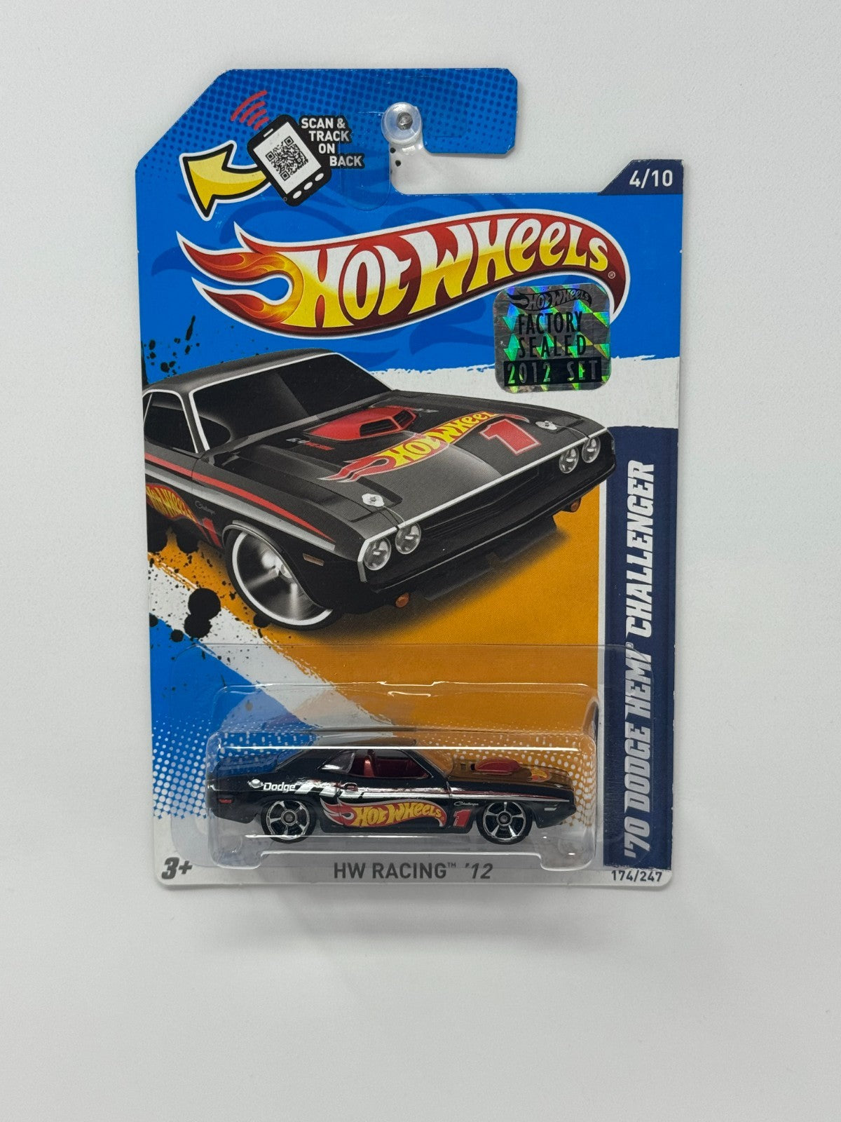 Hot Wheels Racing 1970 Dodge Hemi Challenger 1:64 Diecast Factory Sealed Black