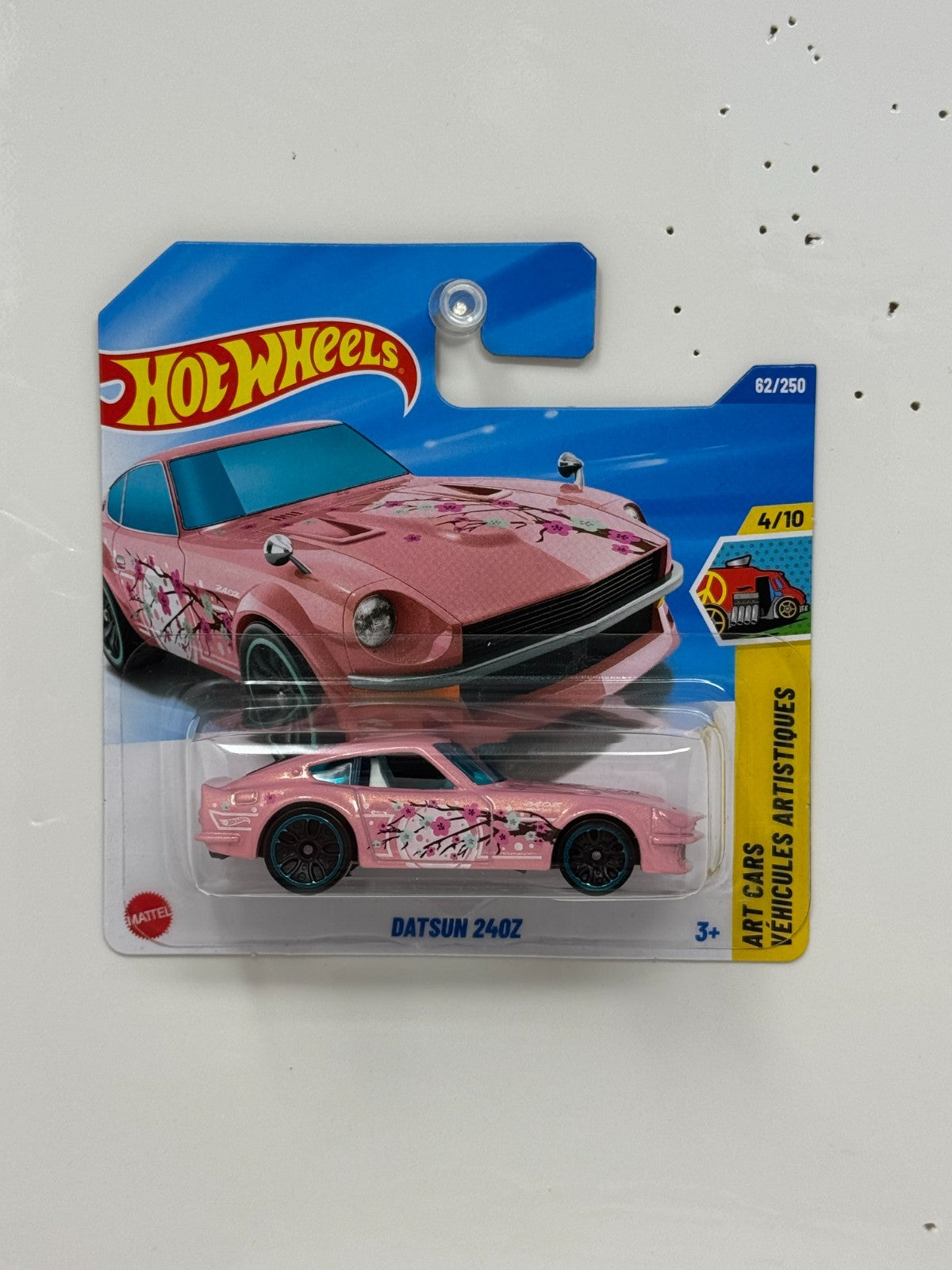 Hot Wheels Art Cars Datsun 240Z 1:64 Diecast Short Card Pink