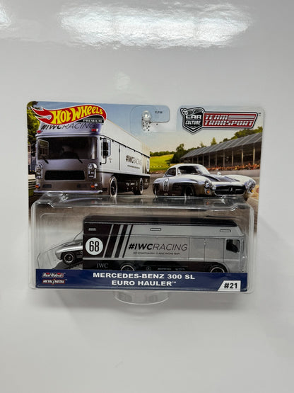 Hot Wheels Premium Team Transport #21 Mercedes-Benz 300 SL & Hauler 1:64 Diecast