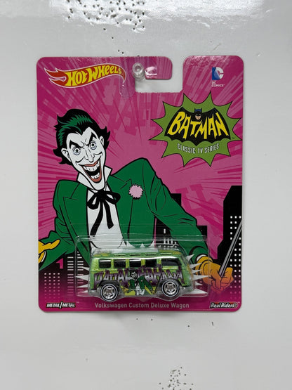 Hot Wheels Batman Classic TV Volkswagen Custom Deluxe Wagon 1:64 Real Riders