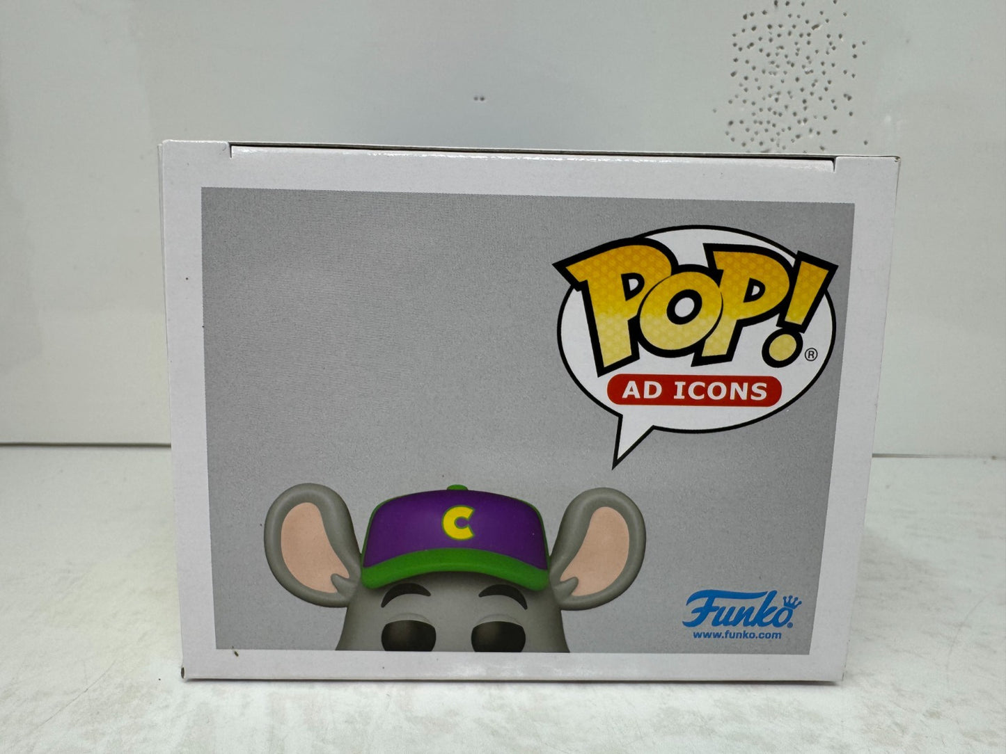 Funko Pop! AD Icons Chuck E. Cheese's #186 Retro Chuck E. Cheese Vinyl Figure