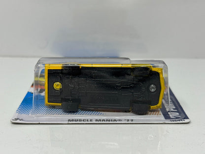 Hot Wheels Muscle Mania 1970 Pontiac GTO Convertible 1:64 Diecast Factory Sealed