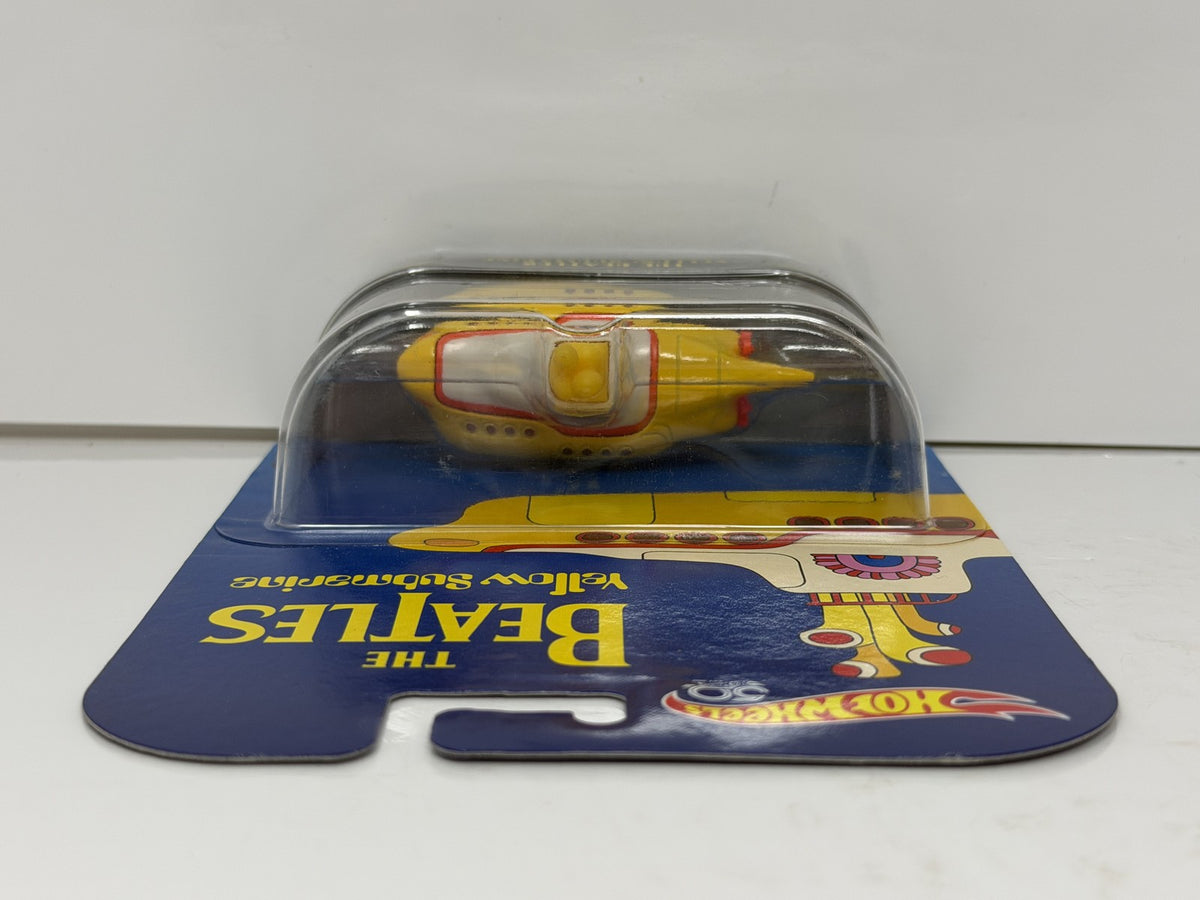 Hot Wheels Retro Entertainment The Beatles Yellow Submarine 1:64 Diecast