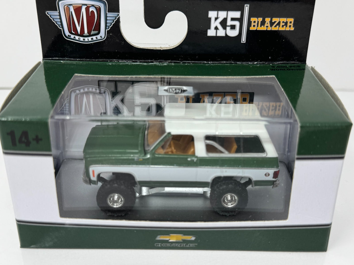 M2 Machines Chevrolet 1974 Chevrolet K5 Blazer 1:64 Diecast