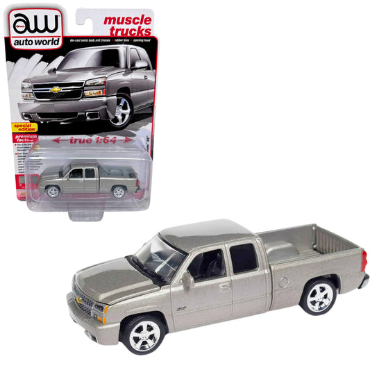 Auto World Muscle Trucks 2006 Chevy Silverado SS 1:64 Diecast