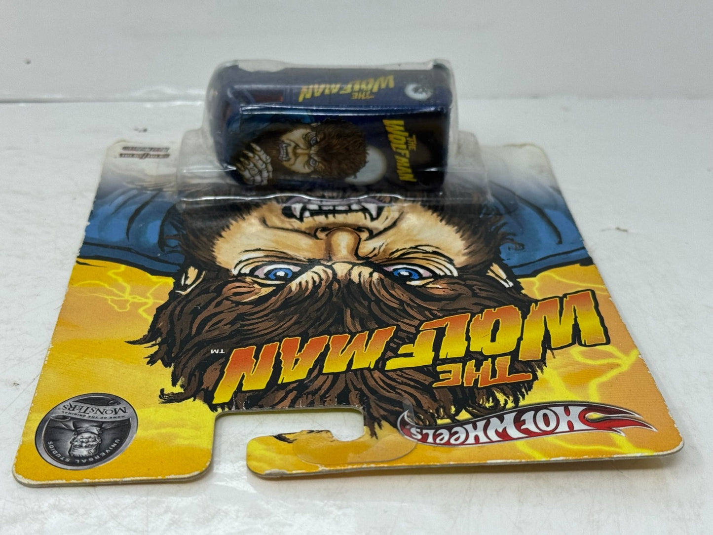 Hot Wheels Universal Monsters The Wolfman Volkswagen T1 Bus 1:64 Diecast
