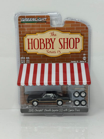 Greenlight Hobby Shop 1976 Chevrolet Chevelle Laguna S3 1:64 Diecast