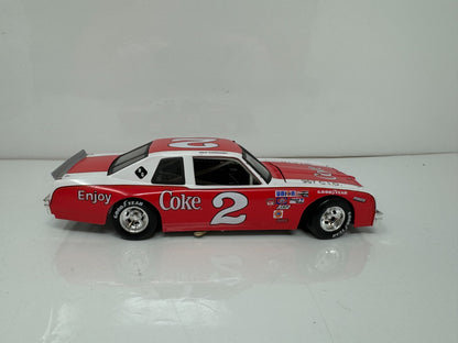 Action Nascar Legendary Dale Earnhardt Sr Coke 1980 Pontiac Ventura 1:24 Diecast