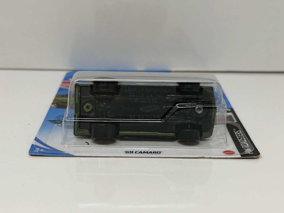 Hot Wheels HW Roadsters 1969 Chevrolet Camaro 1:64 Diecast Green