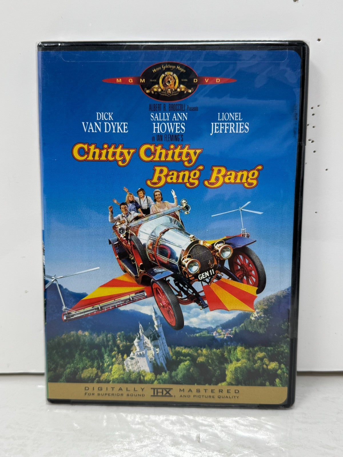 Chitty Chitty Bang Bang DVD Dick Van Dyke Family Musical Classic New & Sealed