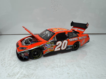 Action Nascar #20 Tony Stewart The Home Depot 2008 Camry 1:24 Diecast