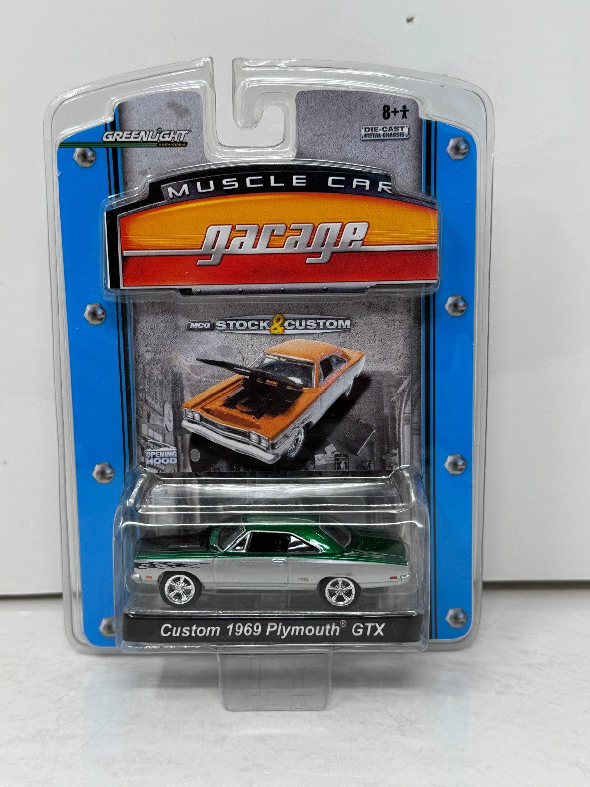 Greenlight Muscle Car Garage Custom 1969 Plymouth GTX GREEN MACHINE 1:64 Diecast