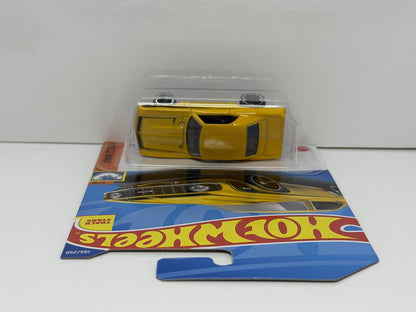 Hot Wheels Muscle Mania 1969 Chevrolet COPO Camaro 1:64 Diecast Yellow