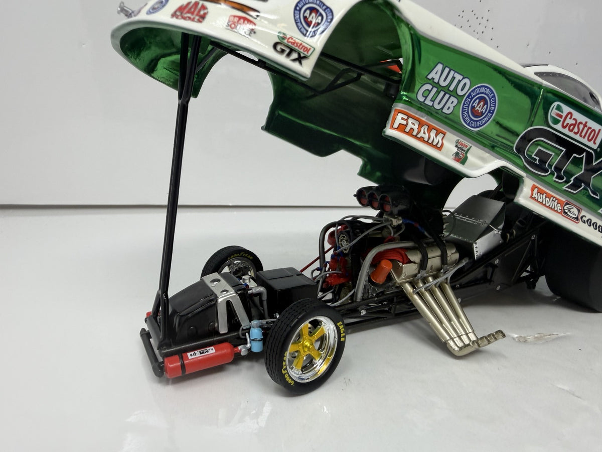 Motorsports Authentics NHRA John Force 2006 Champion Color Chrome 1:24 Diecast