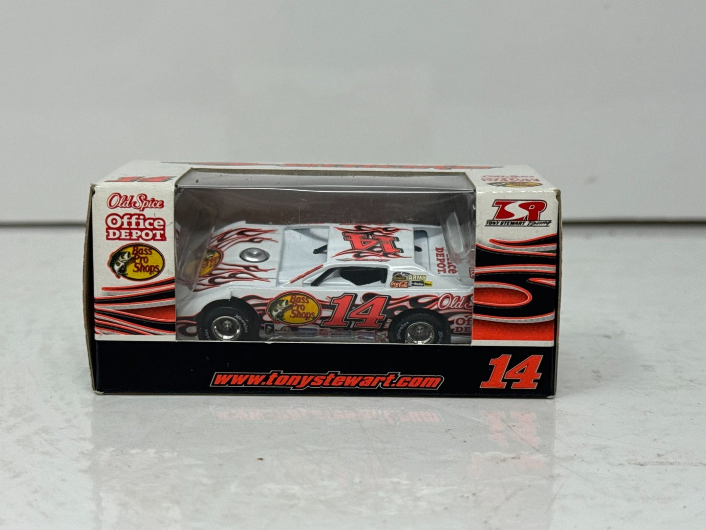 ADC Tony Stewart #14 2009 Prelude Dirt Late Model 1:64 Diecast Limited