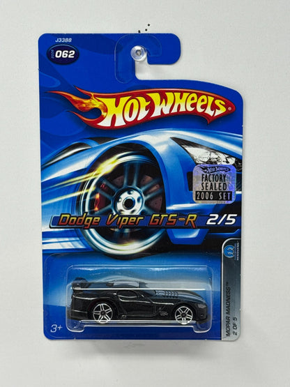 Hot Wheels Mopar Madness Dodge Viper GTS-R Black 1:64 Diecast Factory Sealed