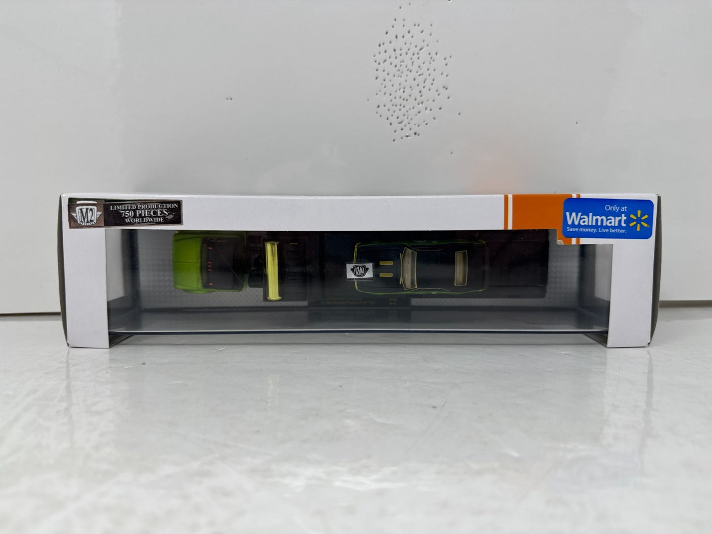 M2 Machines Auto Haulers 1960 Chevy C60 & 1968 Camaro SS CHASE 1:64 Diecast