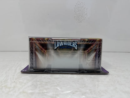 Jada Car Tuned Lowriders 1961 Chevy Impala Sport Coupe 1:64 Diecast