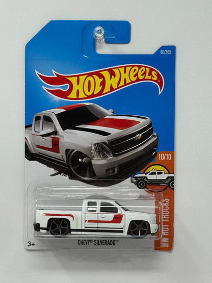 Hot Wheels HW Hot Trucks Chevy Silverado 1:64 Diecast
