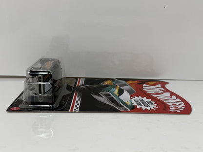 Hot Wheels 2021 Collector Edition 1967 Off Road Camaro Gamestop 1:64 Diecast