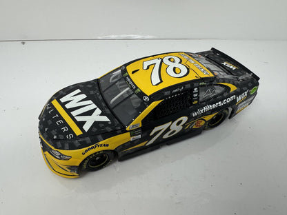 Lionel NASCAR Martin Truex Jr. #78 Wix Filters 2017 Toyota Camry 1:24 Diecast